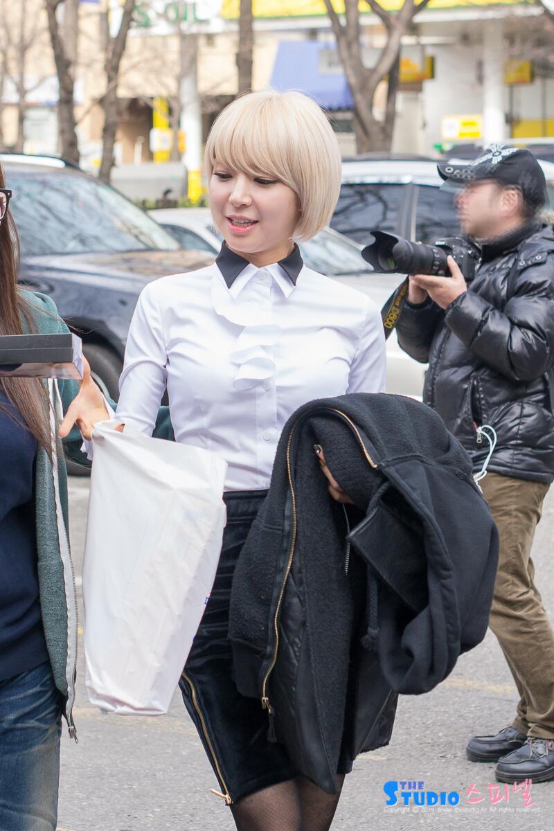 140207 AOA 민아 초아 뮤뱅 출근길 직찍 by 스피넬