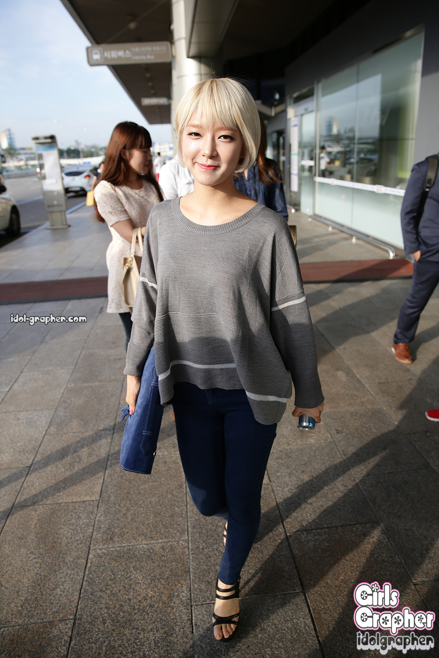 초아(AOA) 직찍 - 140906 김포공항 출국 by Girls Grapher