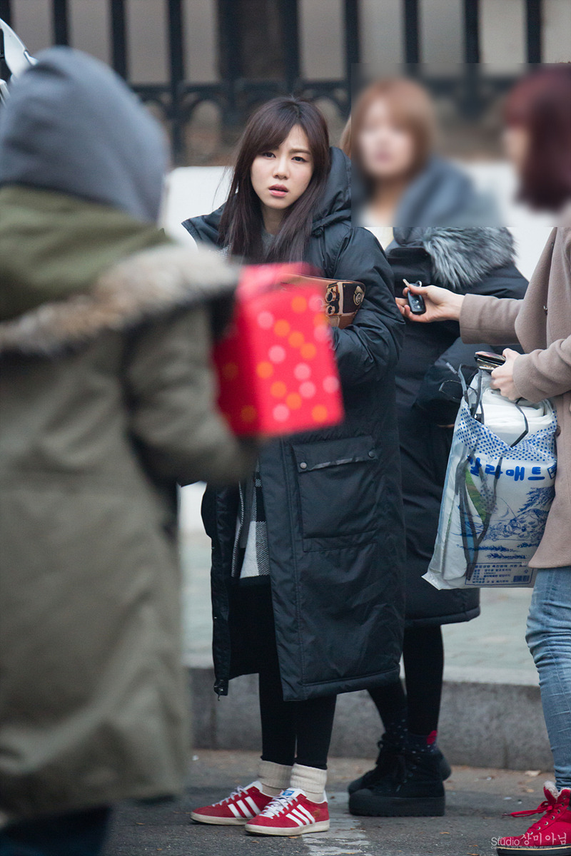 AOA 민아, 유나 - 140117 뮤직뱅크 출근길 직찍
