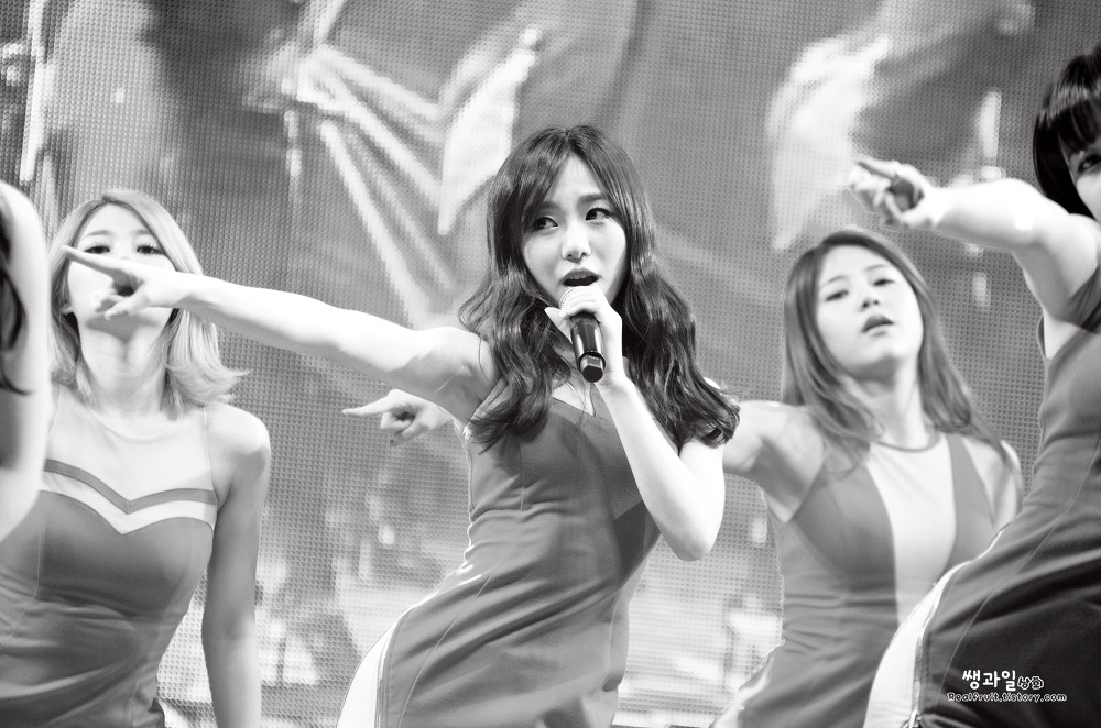 AOA 직찍 - 140227 김포대학교 신입생 OT by 쌩과일