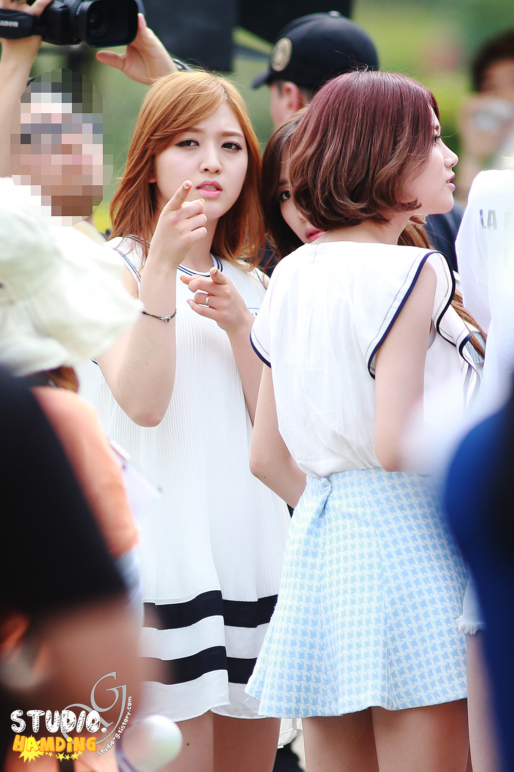 AOA 직찍 @ 140702 에버랜드 출발드림팀녹화 by Hamding