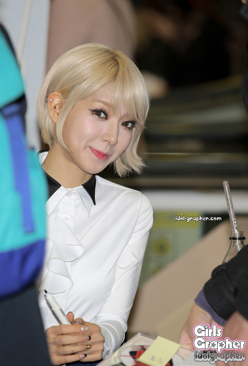 AOA 팬싸인회 Part.2 - 140207 반디앤루니스 센트럴시티점 by Girls Grapher