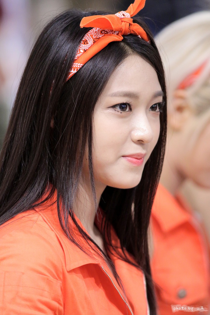 140628 AOA 설현 김포공항 팬사인회 직찍