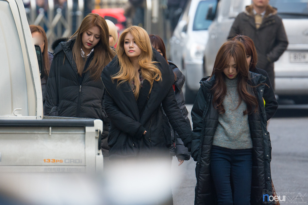 131220 뮤직뱅크 출근길 AOA 직찍 by 노을웨이