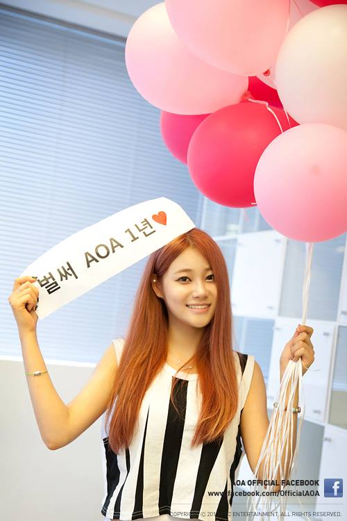 130809 AOA 1주년 기념 파티 사진