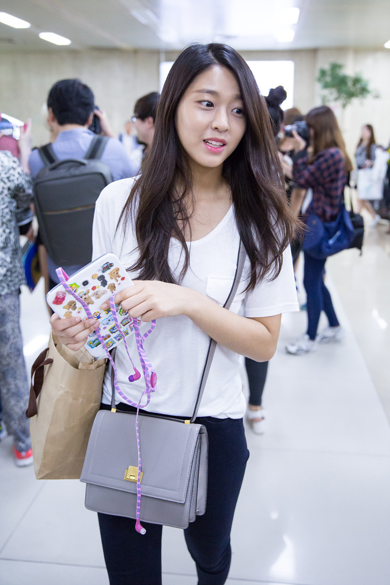 AOA 설현 직찍 - 140908 김포공항 입국 by 상미