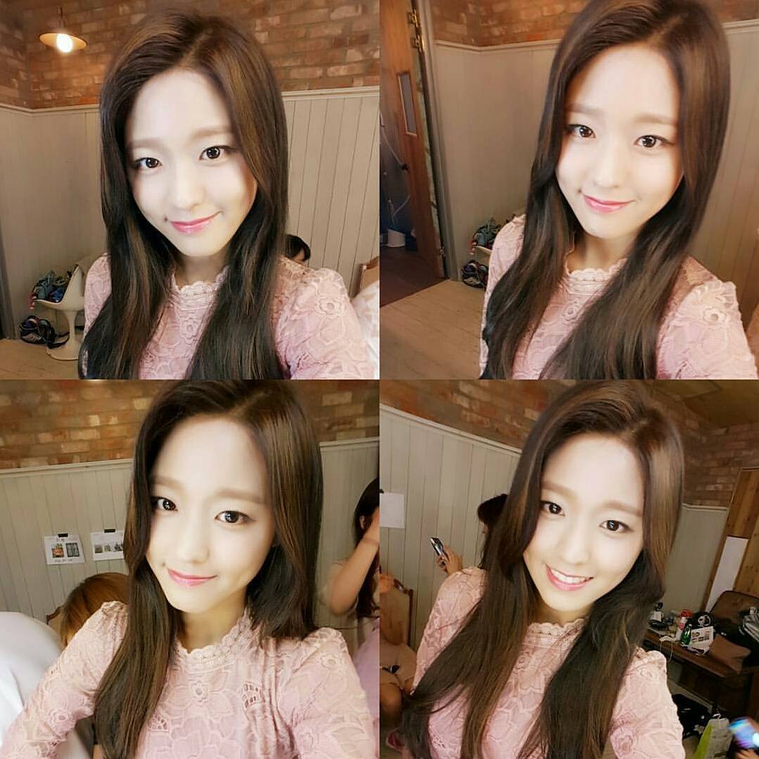 설현(AOA) 150819 인스타그램 - 어퓨 촬영중