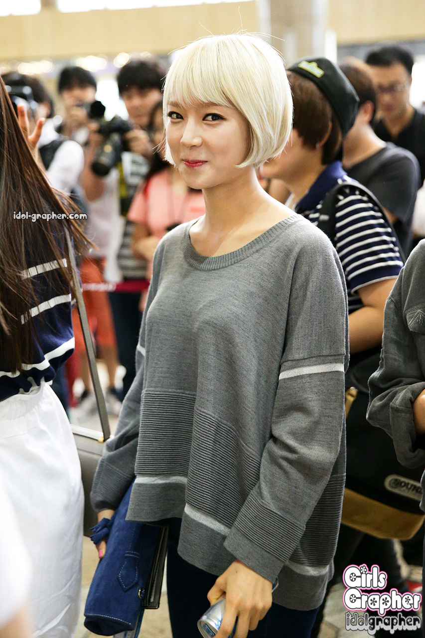 초아(AOA) 직찍 - 140906 김포공항 출국 by Girls Grapher