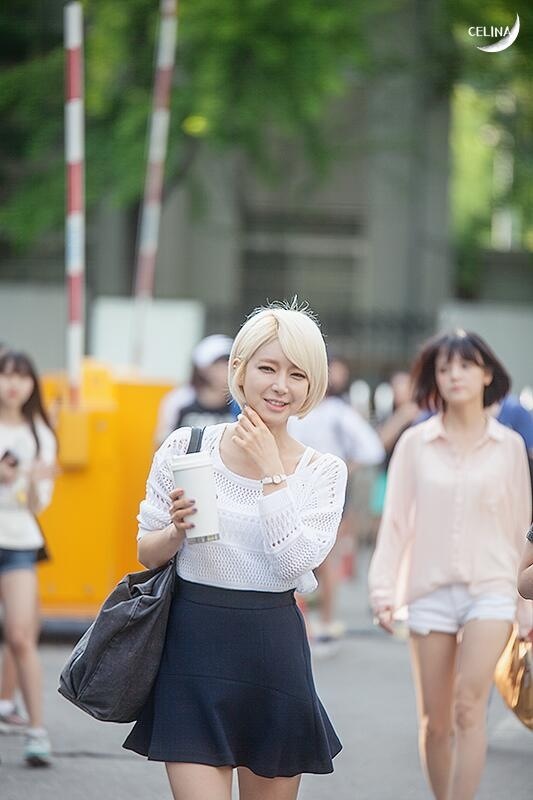 140518 AOA 초아 1대100 녹화 출근길 직찍