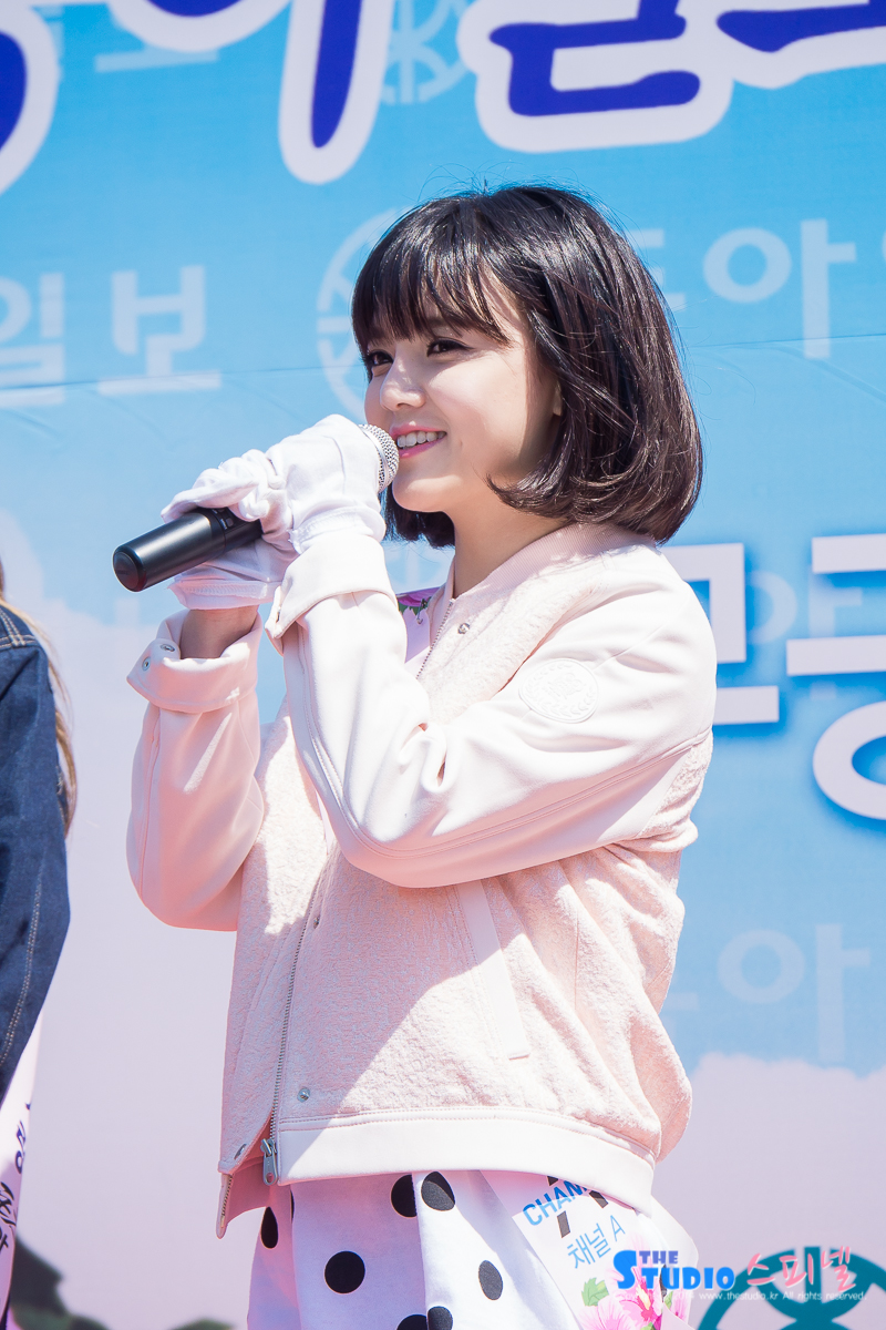 AOA 직찍 - 140404 동아일보 묘목배부 행사 by 스피넬