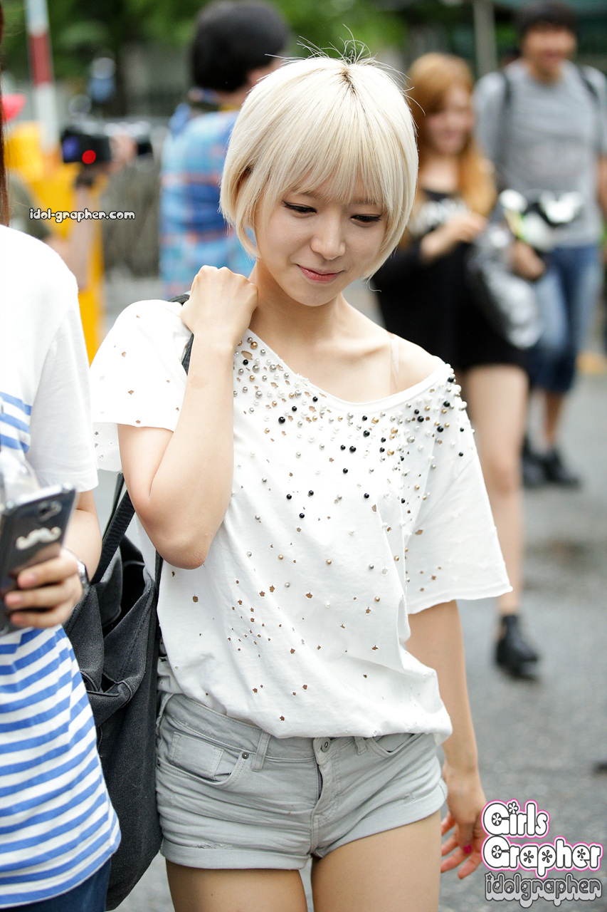 AOA 직찍 - 140718 뮤직뱅크 출근길 by Girls Grapher