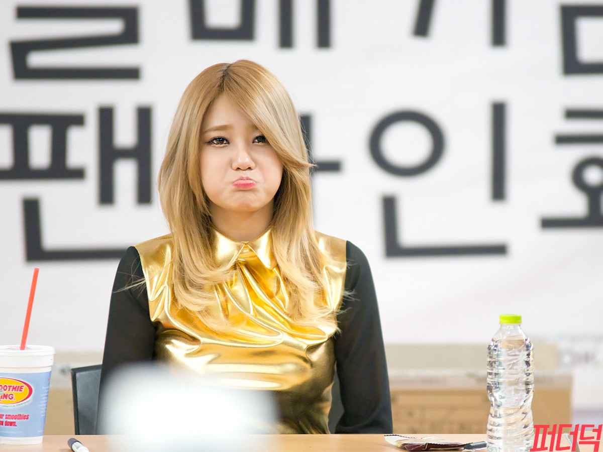 130126 AOA 김포공항 팬사인회 직찍