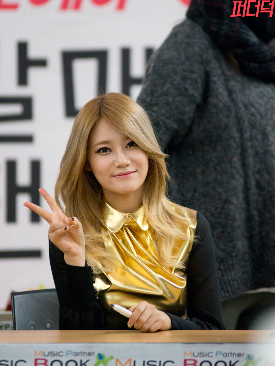 130126 AOA 김포공항 팬사인회 직찍