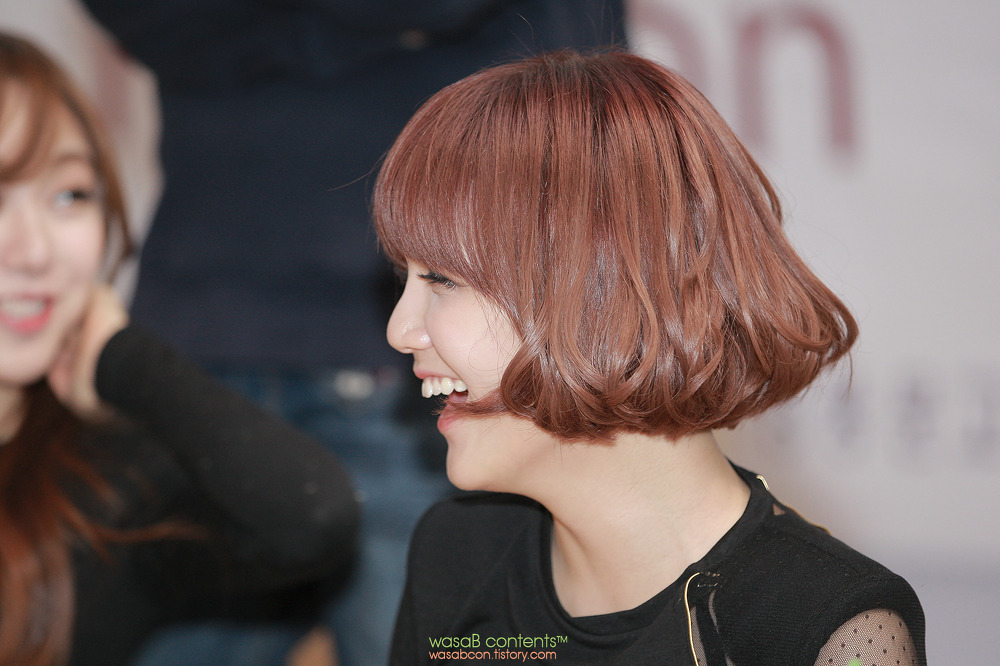 AOA 직찍 - 131027 영풍문고 김포공항점 팬싸인회(29 pics)