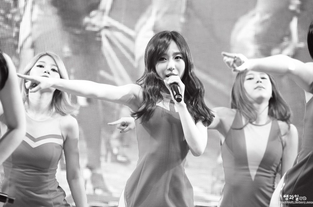 AOA 직찍 - 140227 김포대학교 신입생 OT by 쌩과일