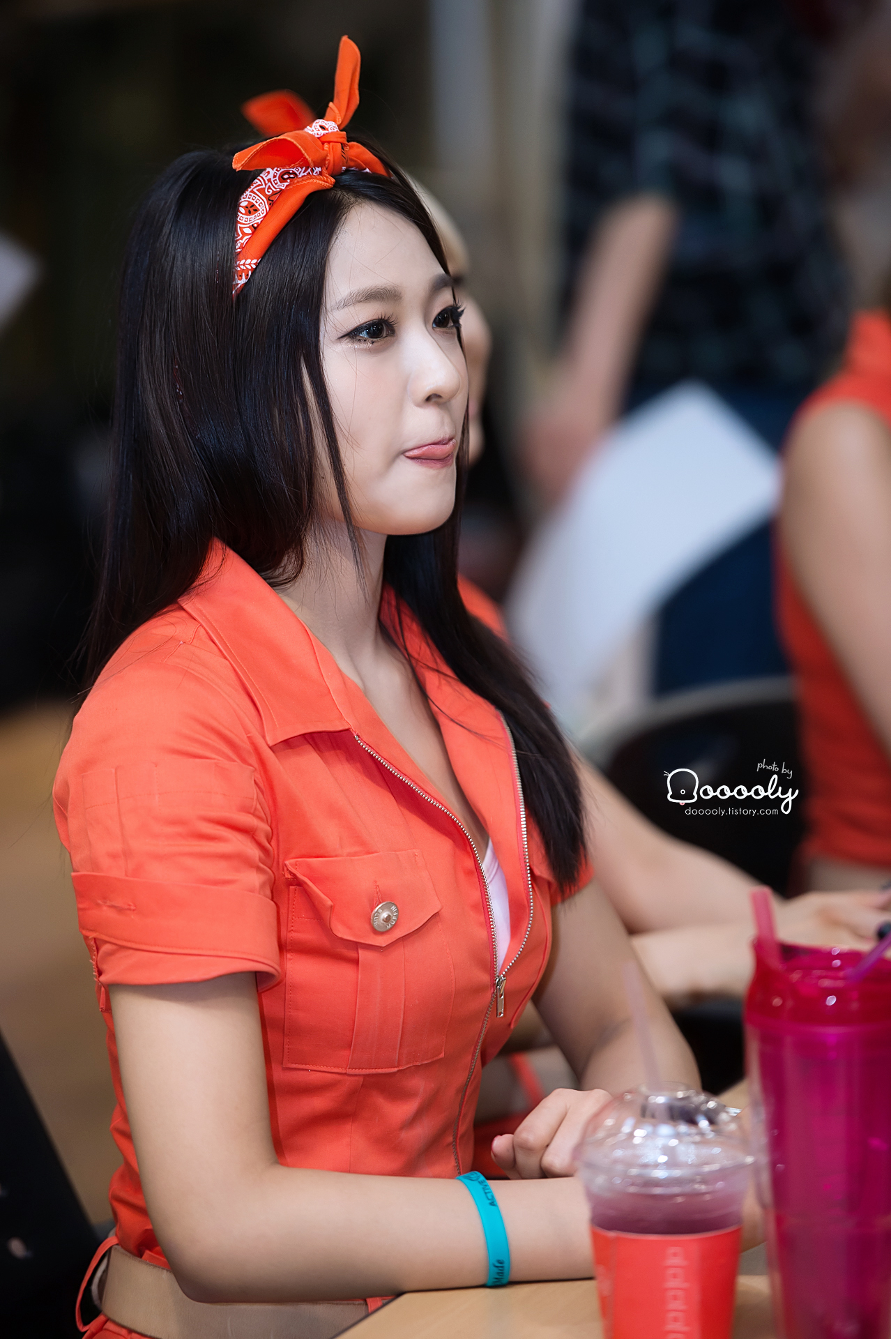 설현(AOA) 직찍 - 김포공항 영풍문고 AOA 팬사인회 by 둘리