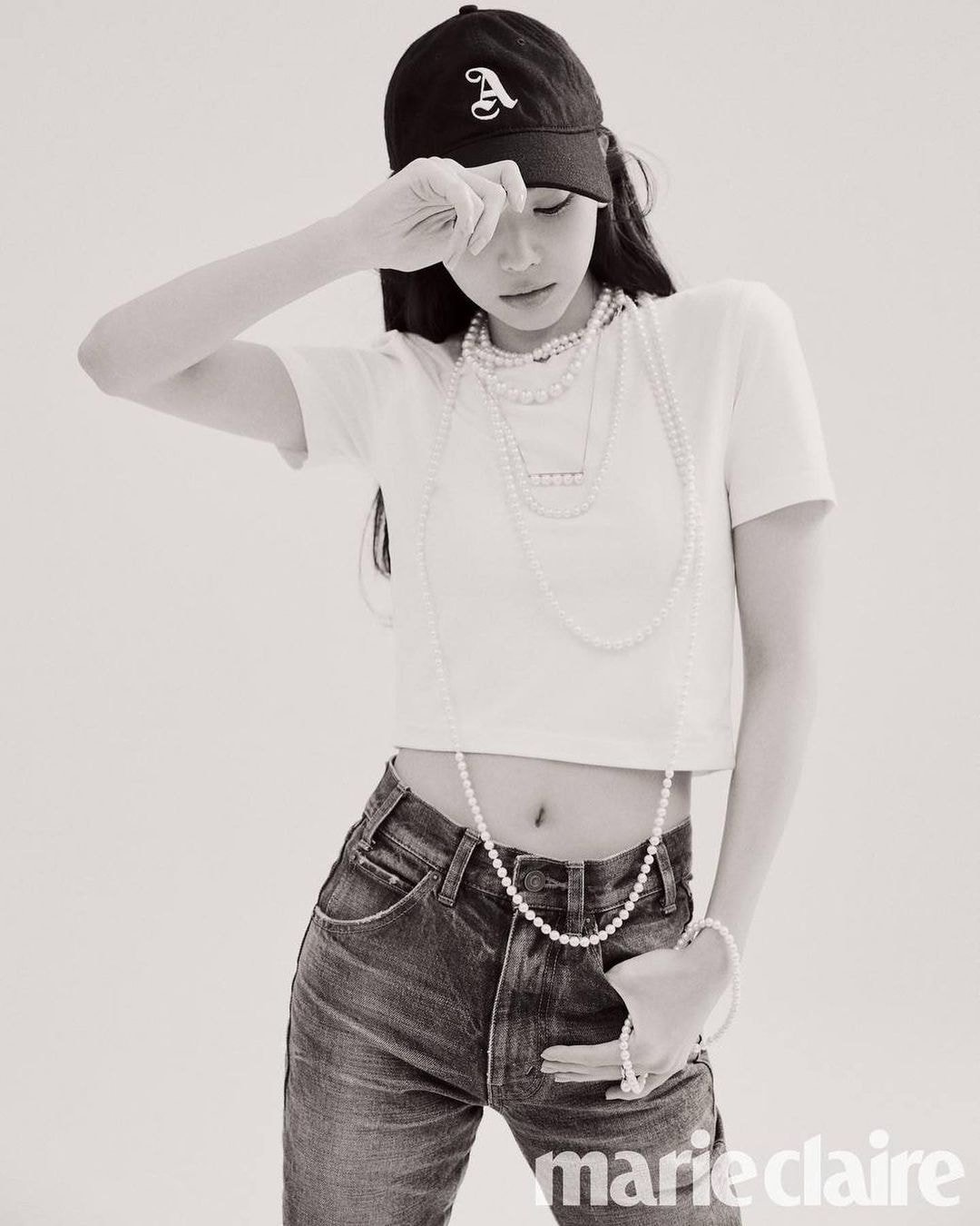 손나은 인스타 업뎃 (feat. 마리끌레르)