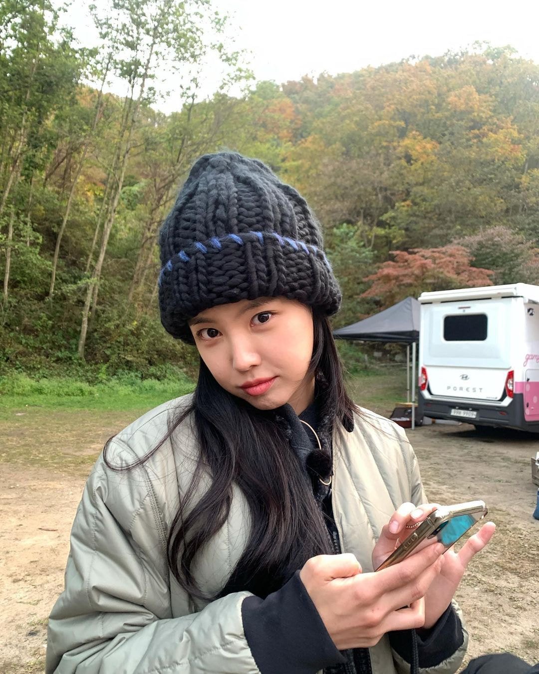 니트모자 쓴 손나은