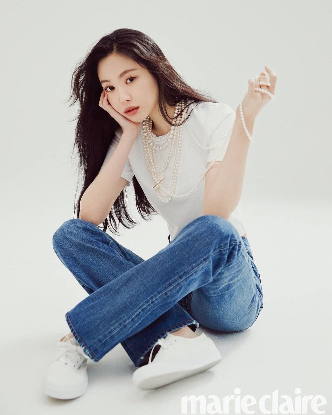 손나은 인스타 업뎃 (feat. 마리끌레르)