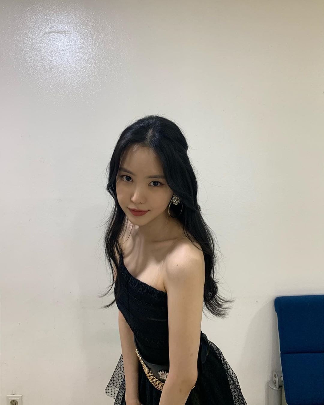 #에이핑크 손나은.insta