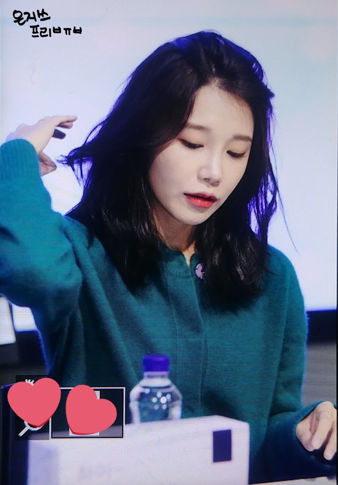 오늘자 정은지 팬사인회.jpg