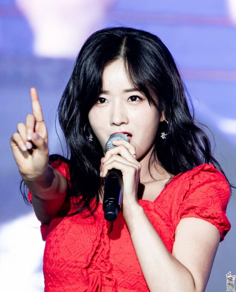 #에이핑크 레드 #보미...jpg