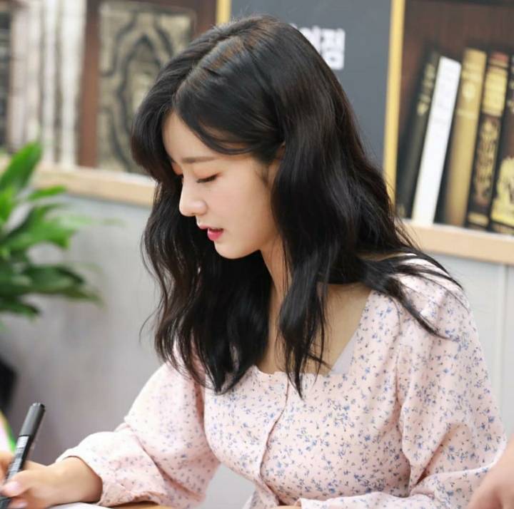 부모님 오픈하는 편의점에서 팬싸한 유투버 (with #에이핑크 #보미)