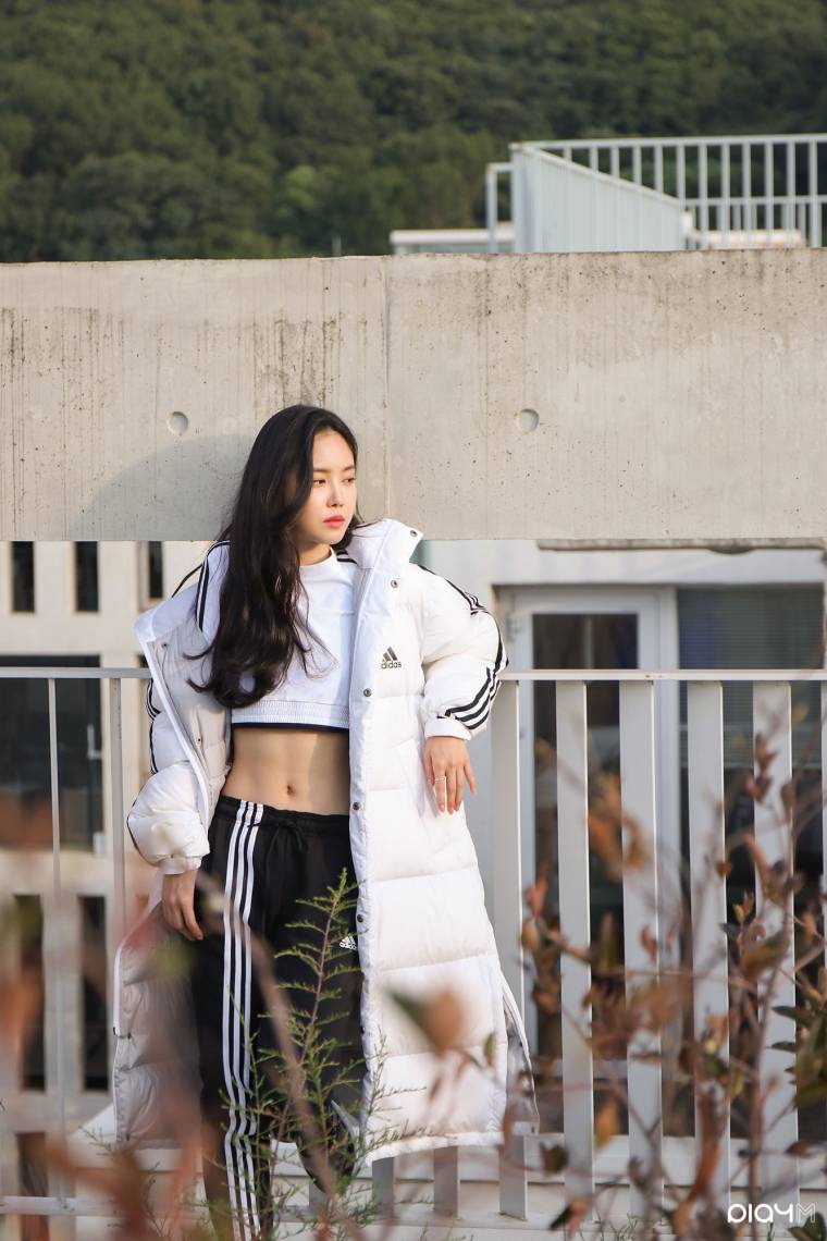 에이핑크 손나은 아디다스 비하인드