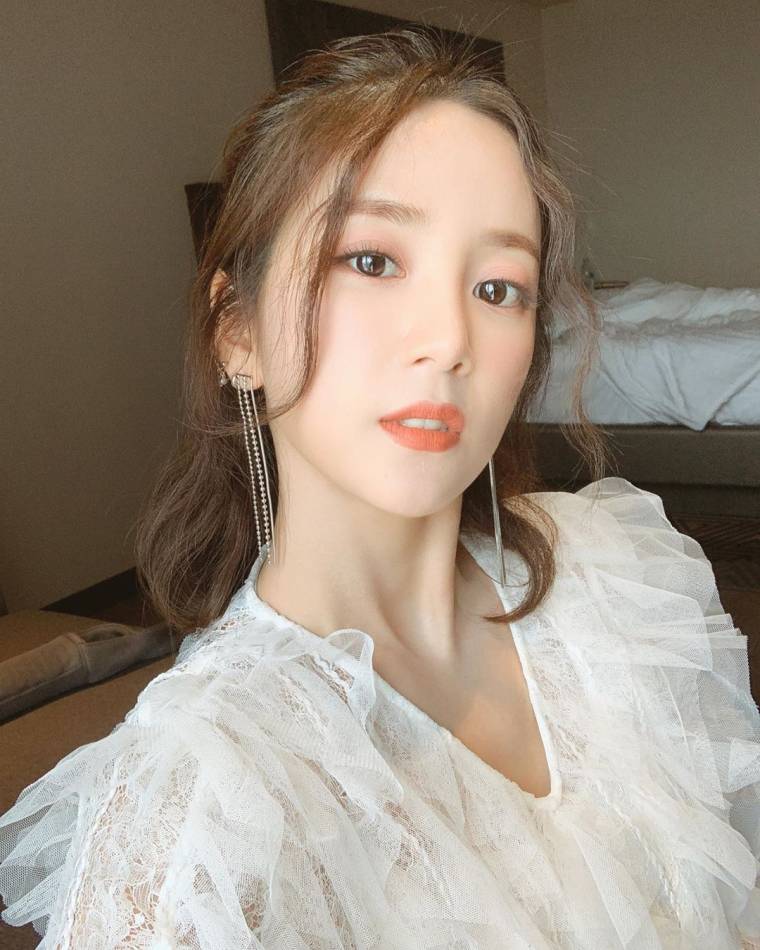 에이핑크 초롱.insta