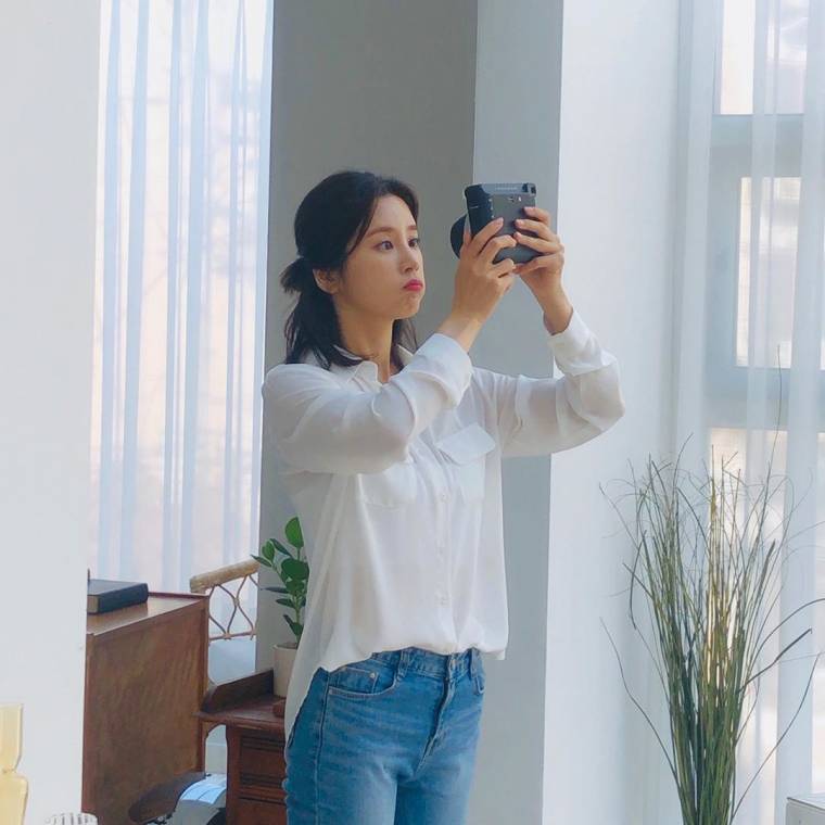 에이핑크 초롱,하영.insta