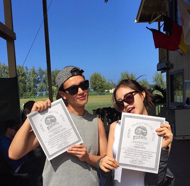 하와이가서 화보찍는 나은이.jpg