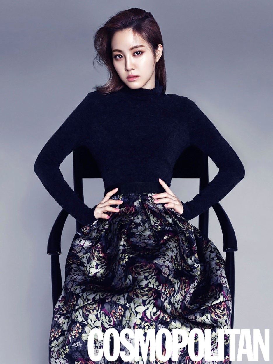 손나은 코스모폴리탄 11월호 화보