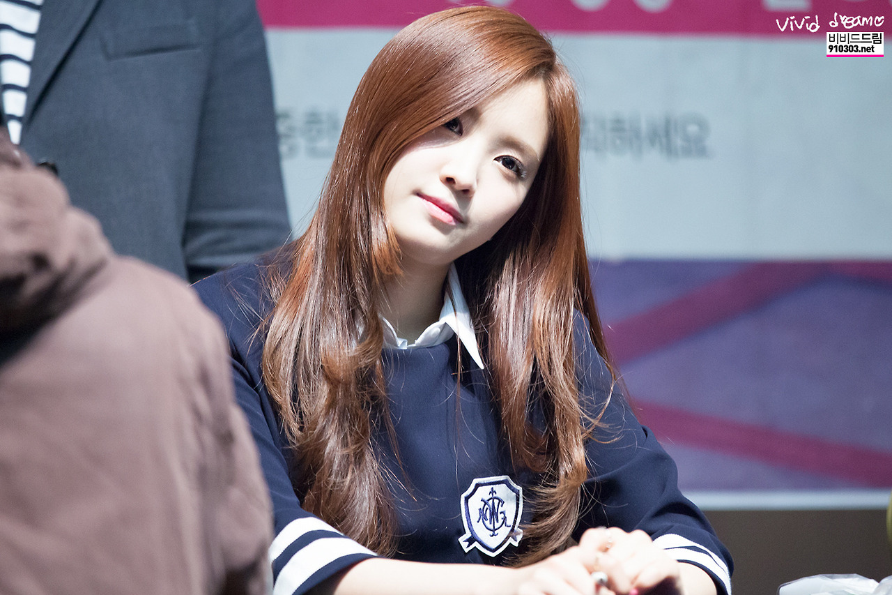 140413 손나은 목동팬사인회 직찍 모음 by EXTRA, 비비드드림