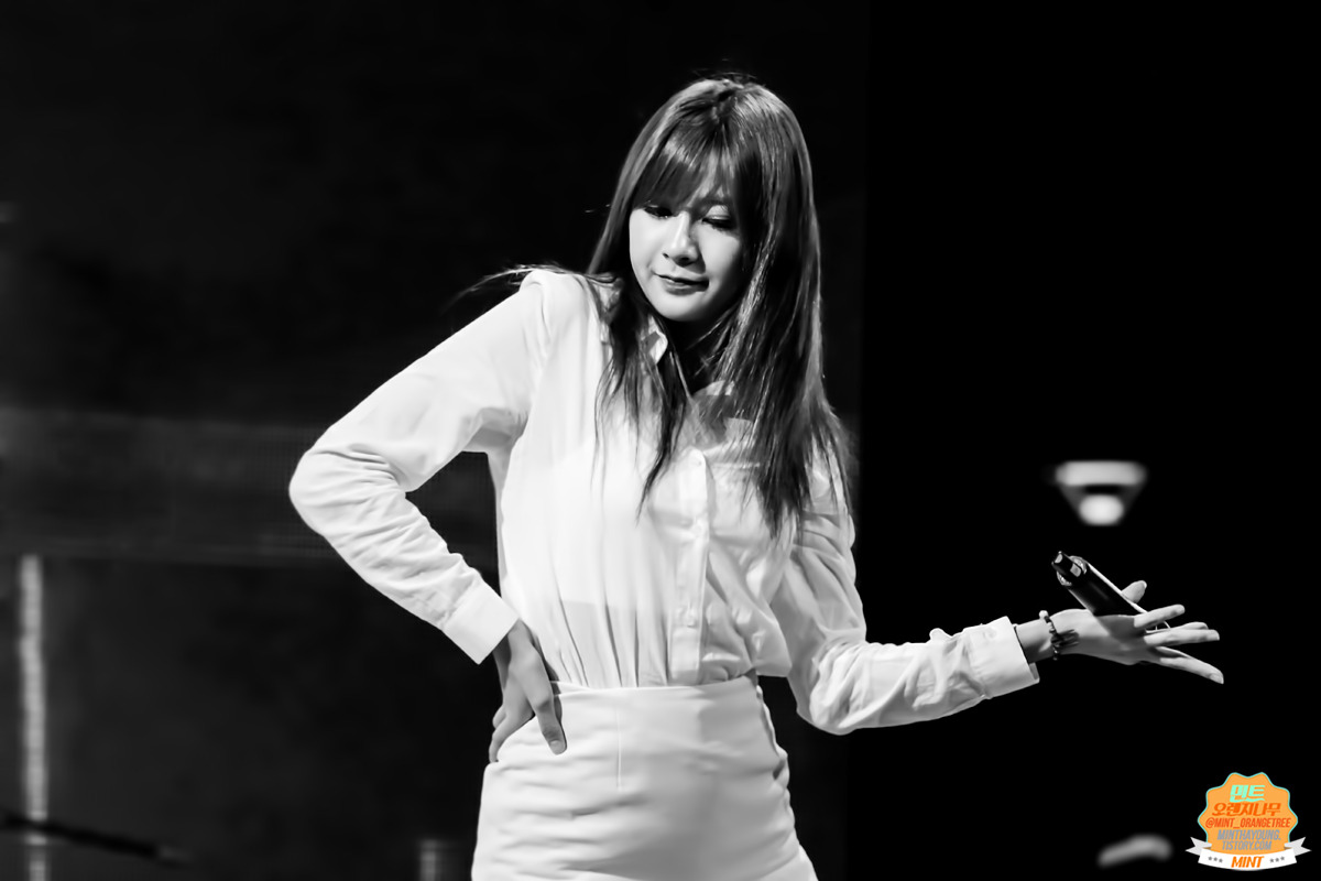 140930 국민대학교 축제 하영(에이핑크) 직찍 by mint orange tree