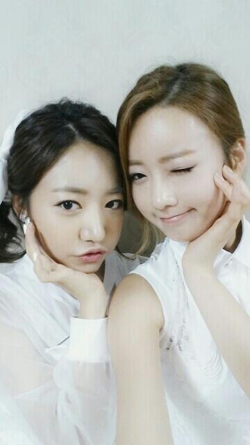 에이핑크 트위터 - [보미남주] 사랑해요♡ 뽀미냄쥬 의 셀카들