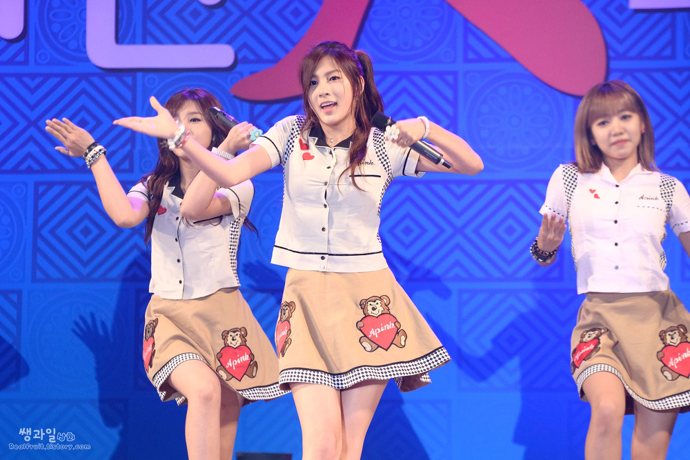 에이핑크 직찍 - 131001 강화개천대축제 직찍 by 쌩과일