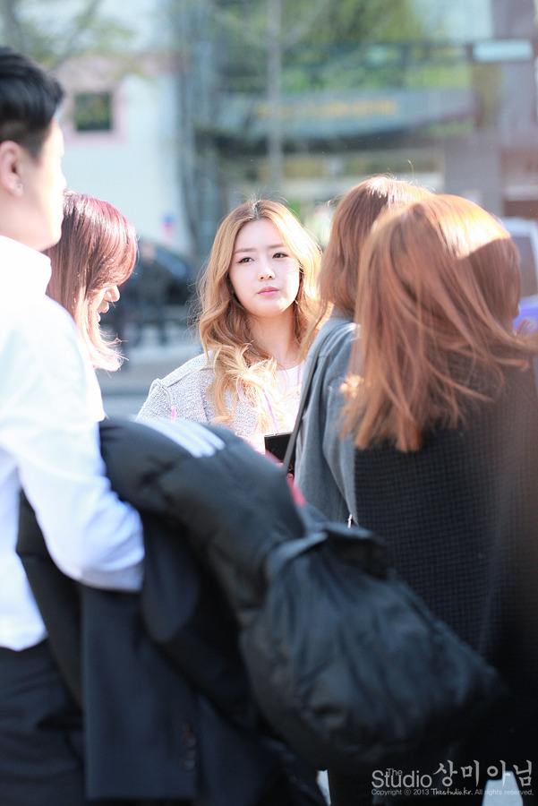 에이핑크(A Pink) 직찍 - 140404 뮤직뱅크 출근길