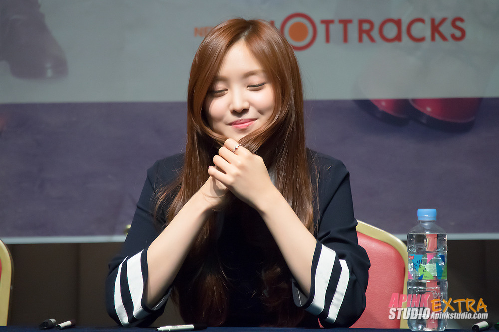 140413 손나은 목동팬사인회 직찍 모음 by EXTRA, 비비드드림