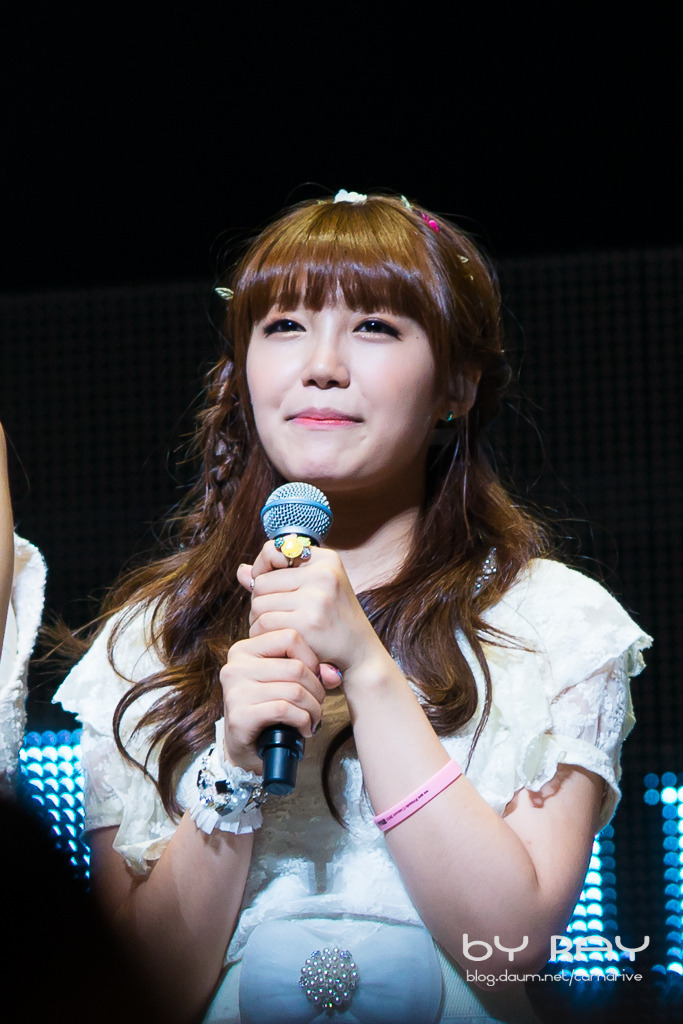 6월 30일 에이핑크 일본 WAF 콘서트 직찍