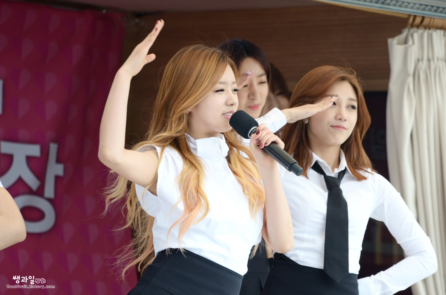 에이핑크 직찍 - 140411 이소라의 가요광장 by 쌩과일
