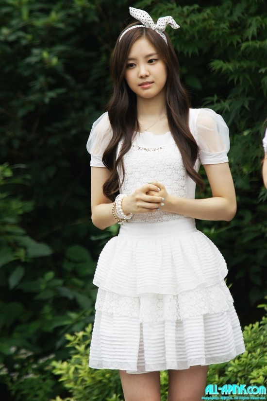 에이핑크 손나은 20인치 허리여신 등극♥