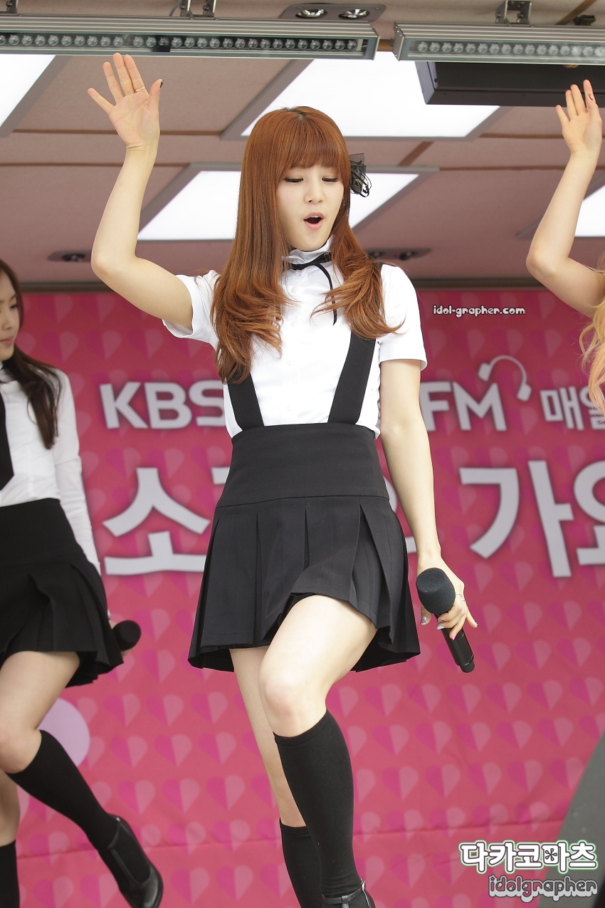 에이핑크 직찍 - 140411 이소라의 가요광장 앞마당 콘서트 by 다카코마츠