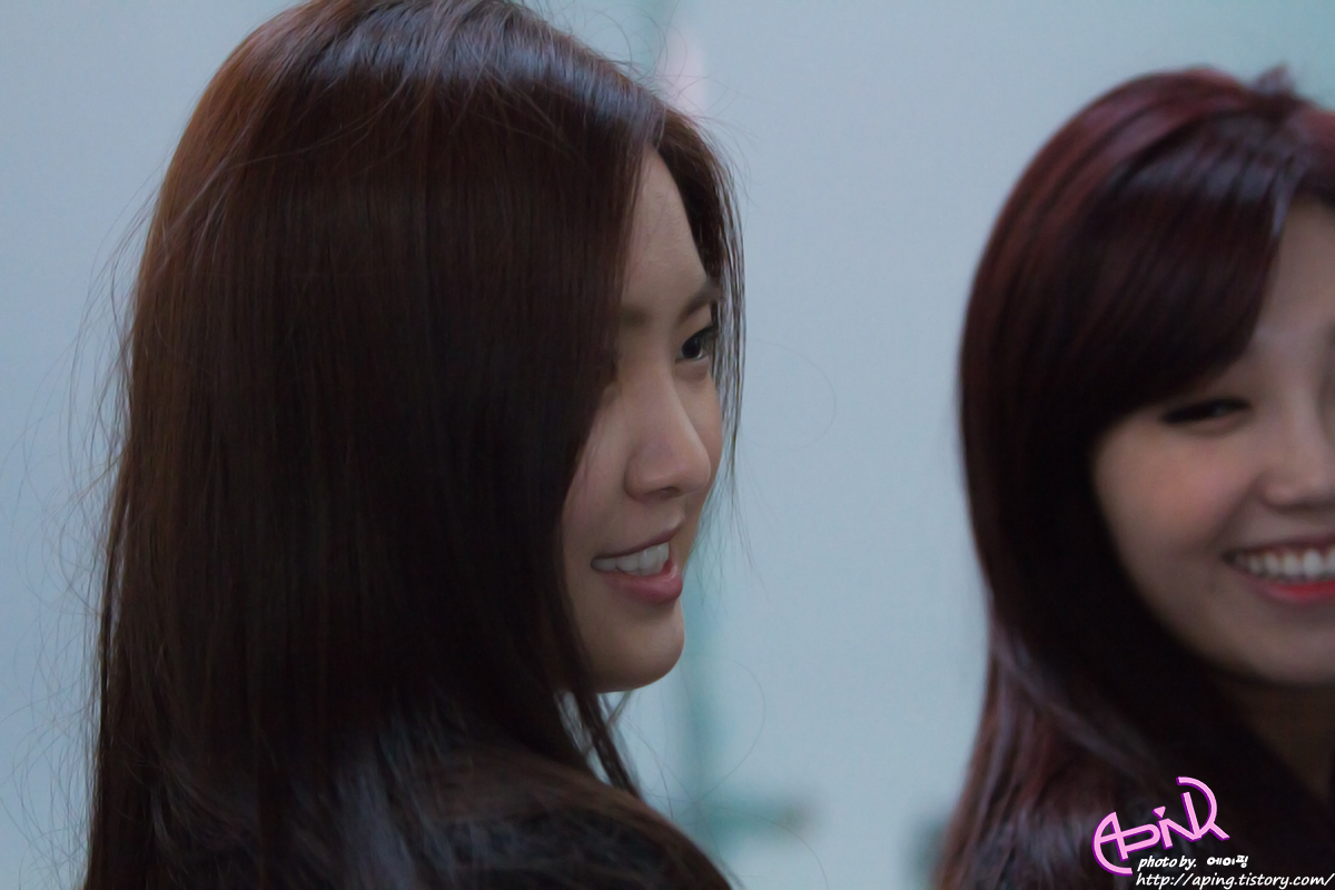 131023 손나은(에이핑크) 인천공항 입국 직찍