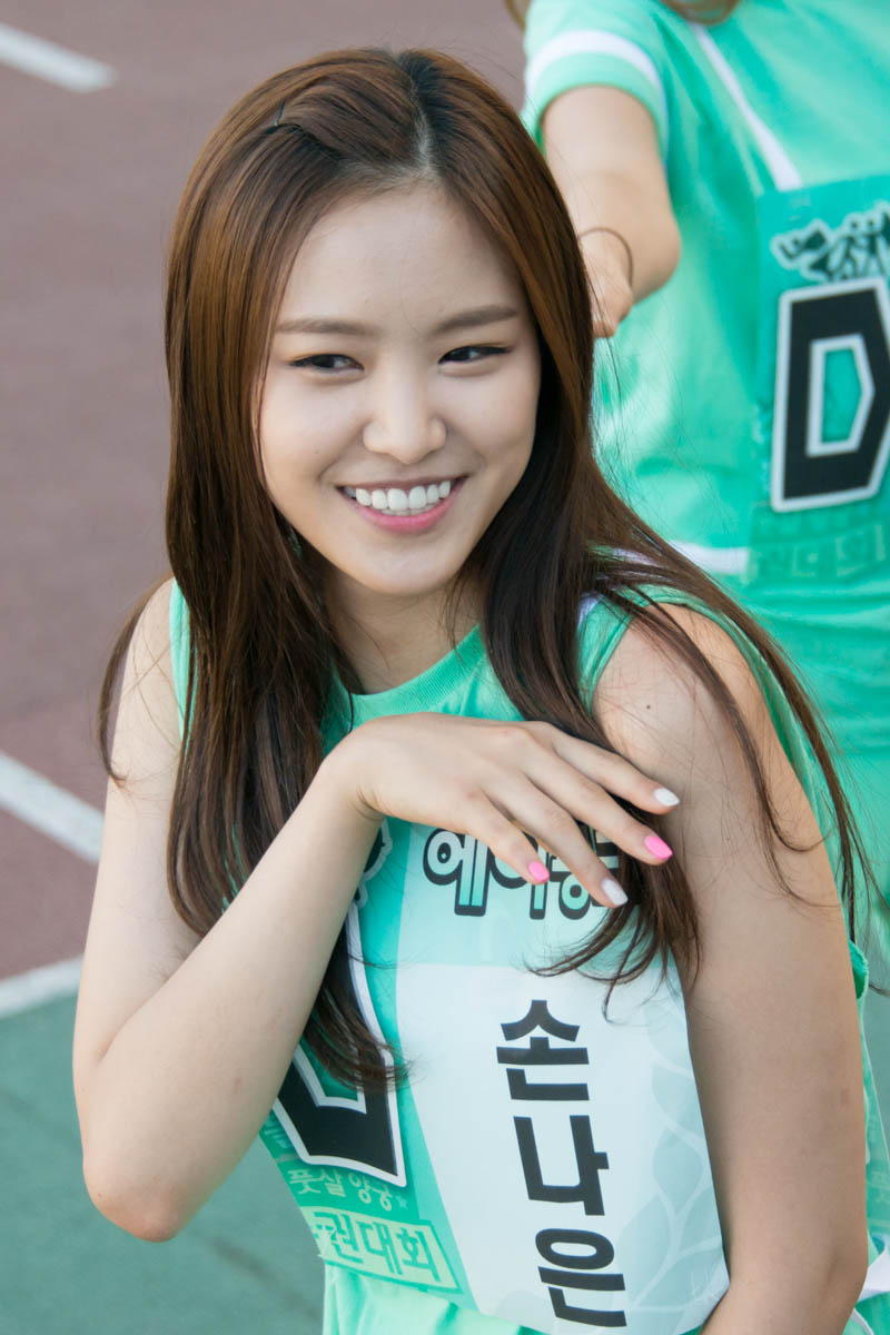 손나은 아육대 직찍 모음.jpg
