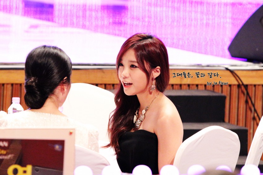 [직찍] 131116 정은지(에이핑크) 대전 드라마페스티벌