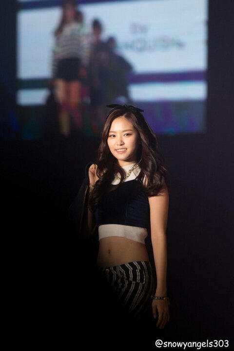 [직찍] 손나은(에이핑크) - 130928 걸스어워드 직찍
