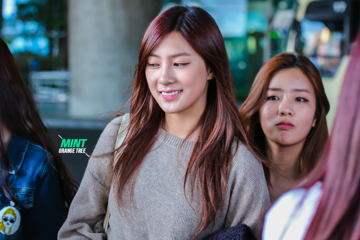 오하영(Apink) - 131021 싱가폴 입국