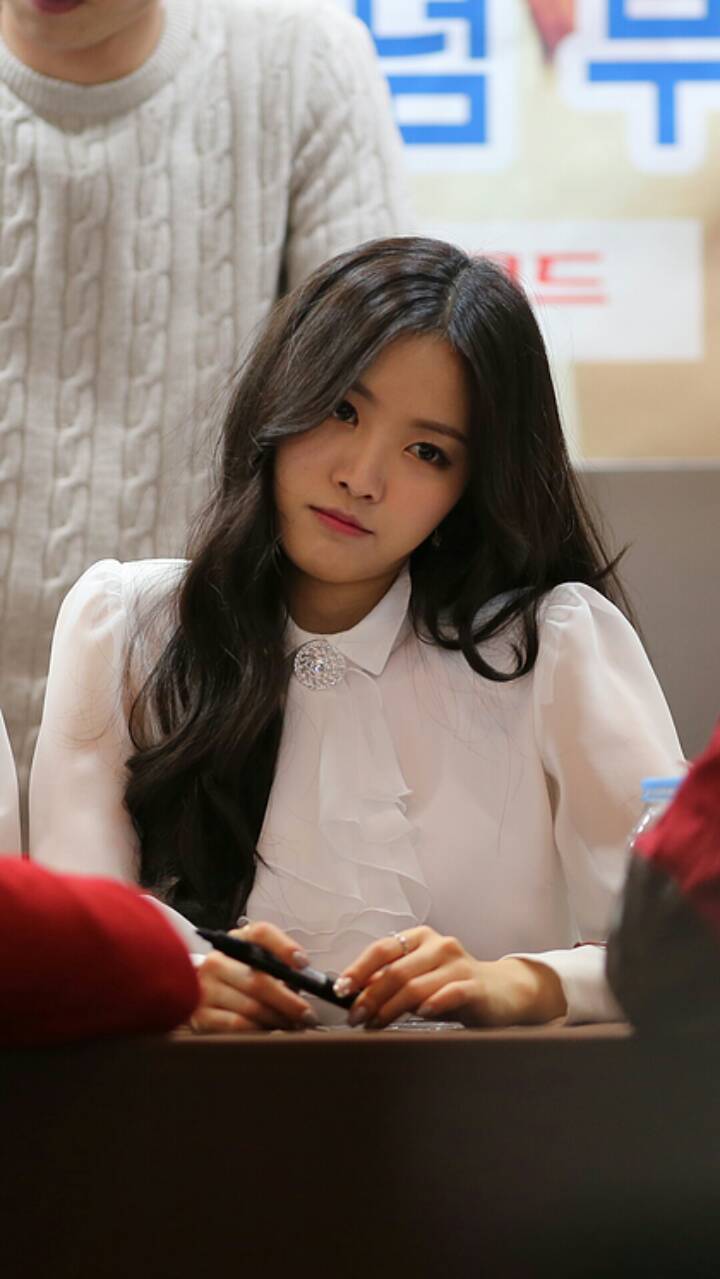 (스압) 141211 에이핑크 부산 팬사인회 @ 신나라 공식사진