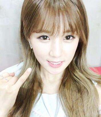 초롱(에이핑크) 150406 페북 - [#초롱] 여러분! 약속해요!