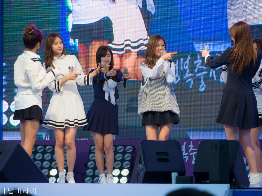 에이핑크(Apink) 직찍 - 141109 기아 소하리 행복충전 음악축제